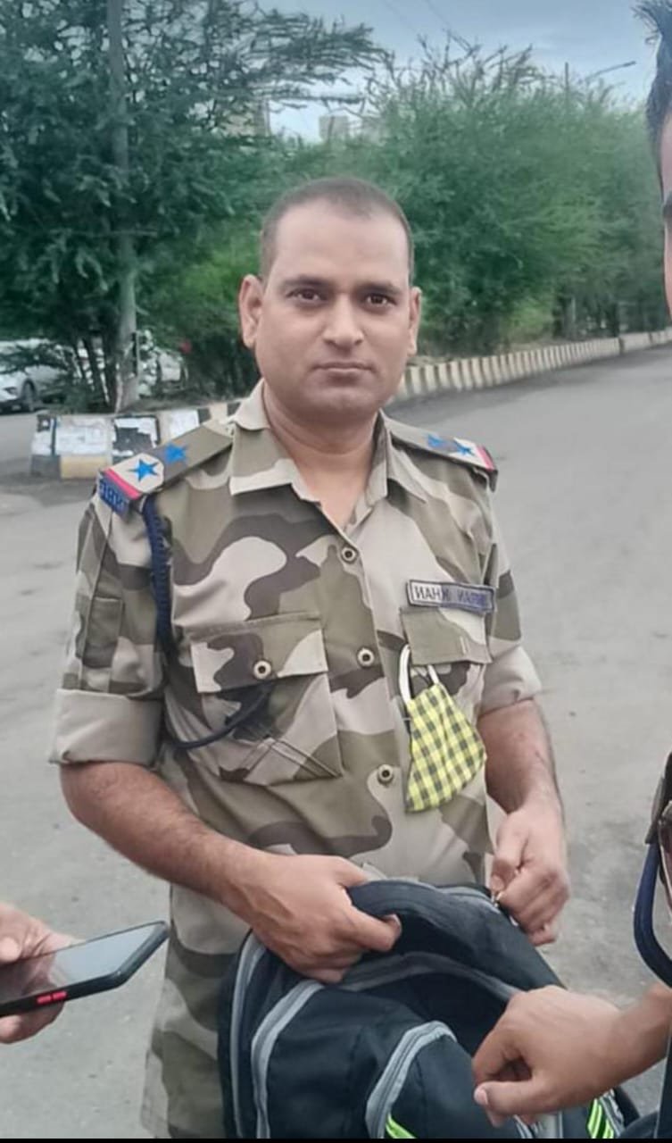 शमशेर नगर का सितारा अलविदा: CISF जवान मोहम्मद इमरान खान की अकाल मृत्यु से मातम…