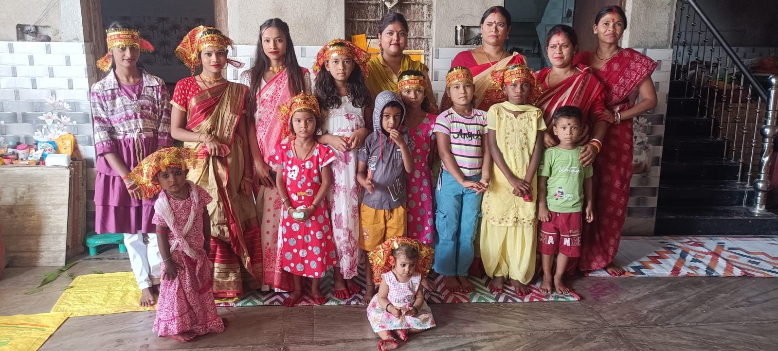 चैत्र नवरात्र एवं रामनवमी पर हारु बाउरी ने अपने निवास में आयोजित किया कन्या पूजन…