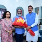 सीएम हेमंत सोरेन से मिले केंद्रीय रक्षा राज्य मंत्री संजय सेठ, कल्पना सोरेन भी थीं मौजूद…