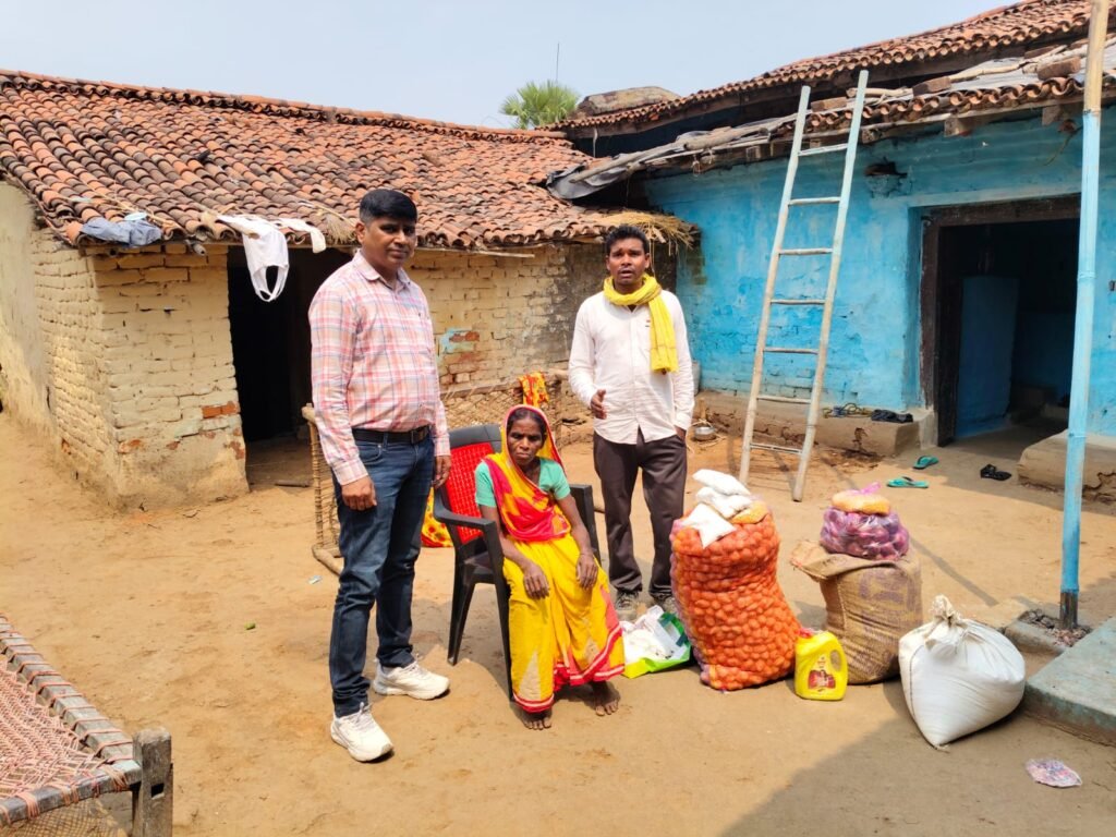 मुख्यमंत्री की संवेदनशीलता, दिवंगत के दशकर्म के लिए पहुंची मदद…