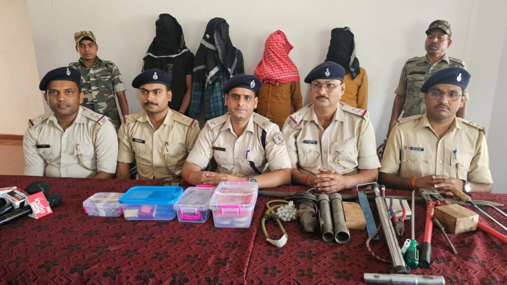 चोरी के अंतरप्रांतीय नरेश गिरोह के चार सदस्यों को दबोचा, सरगना नरेश तीन लाख का है इनामी…