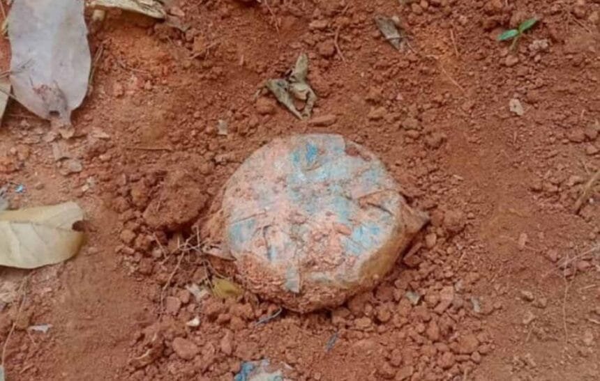 चाईबासा से पांच-पांच किलो के दो IED बरामद…