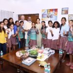 CM हेमन्त सोरेन से युवा इंडिया ट्रस्ट की टीम ने की मुलाकात , ट्रस्ट द्वारा गरीब बच्चियों की शिक्षा, लाइफ स्किल प्रोग्राम और फुटबाल प्रशिक्षण को लेकर चलाए जा रहे कार्यक्रमों की दी जानकारी…