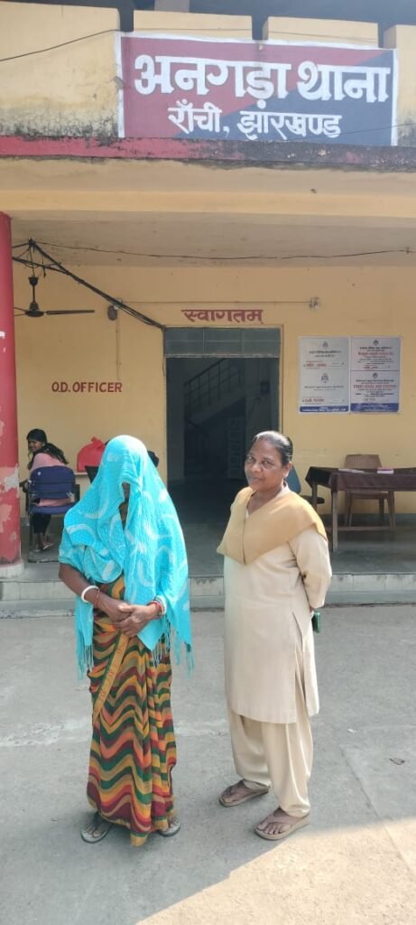 पुलिस द्वारा अवैध गांजा कारोबार का भंडाफोड़ – 840 ग्राम गांजा के साथ महिला गिरफ्तार…