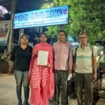 कुत्ते के दो शावकों को लाठी डंडो से पिट उनकी माँ से अलग करने का आरोप…