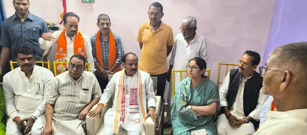 झारखंड में भ्रष्टाचार चरम पर, जनता में है आक्रोश : रघुवर दास..