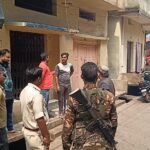 पुरानी रंजिश को लेकर दो गुटों में हुई झड़प, जमकर चले एक दूसरे पर ईट पत्थर…