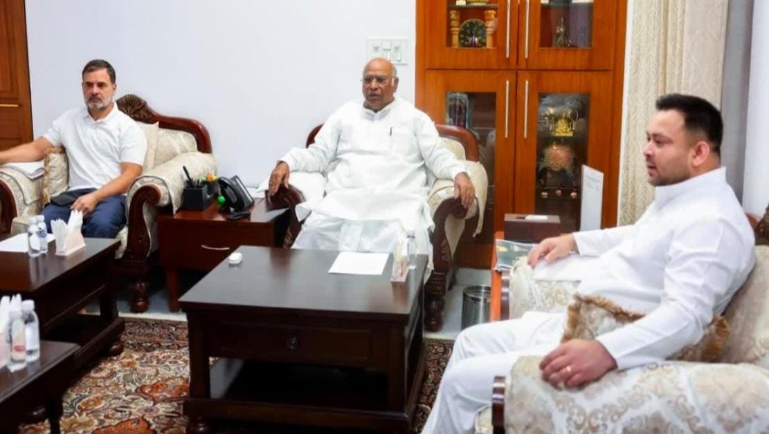 बिहार विधानसभा चुनाव को लेकर दिल्ली में हुई राजद-कांग्रेस की बैठक, अगली चर्चा 17 अप्रैल को…