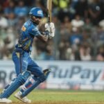 सनराइसर्ज पर भारी पड़ी मुंबई इंडियंस, अपने होम ग्राउंड पर 4 विकेट से हराया…