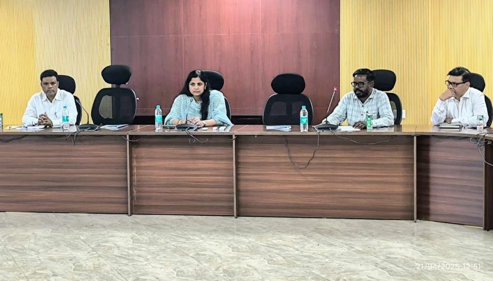 टासरा ओपन कास्ट प्रोजेक्ट पुनर्वासन एवं पुनर्व्यवस्थापन को लेकर बैठक आयोजित..उपायुक्त ने दिया अच्छा पैकेज बनाने का निर्देश…