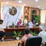 छात्रों ने शिक्षक पर लगाया फीस लेकर भाग जाने का आरोप…