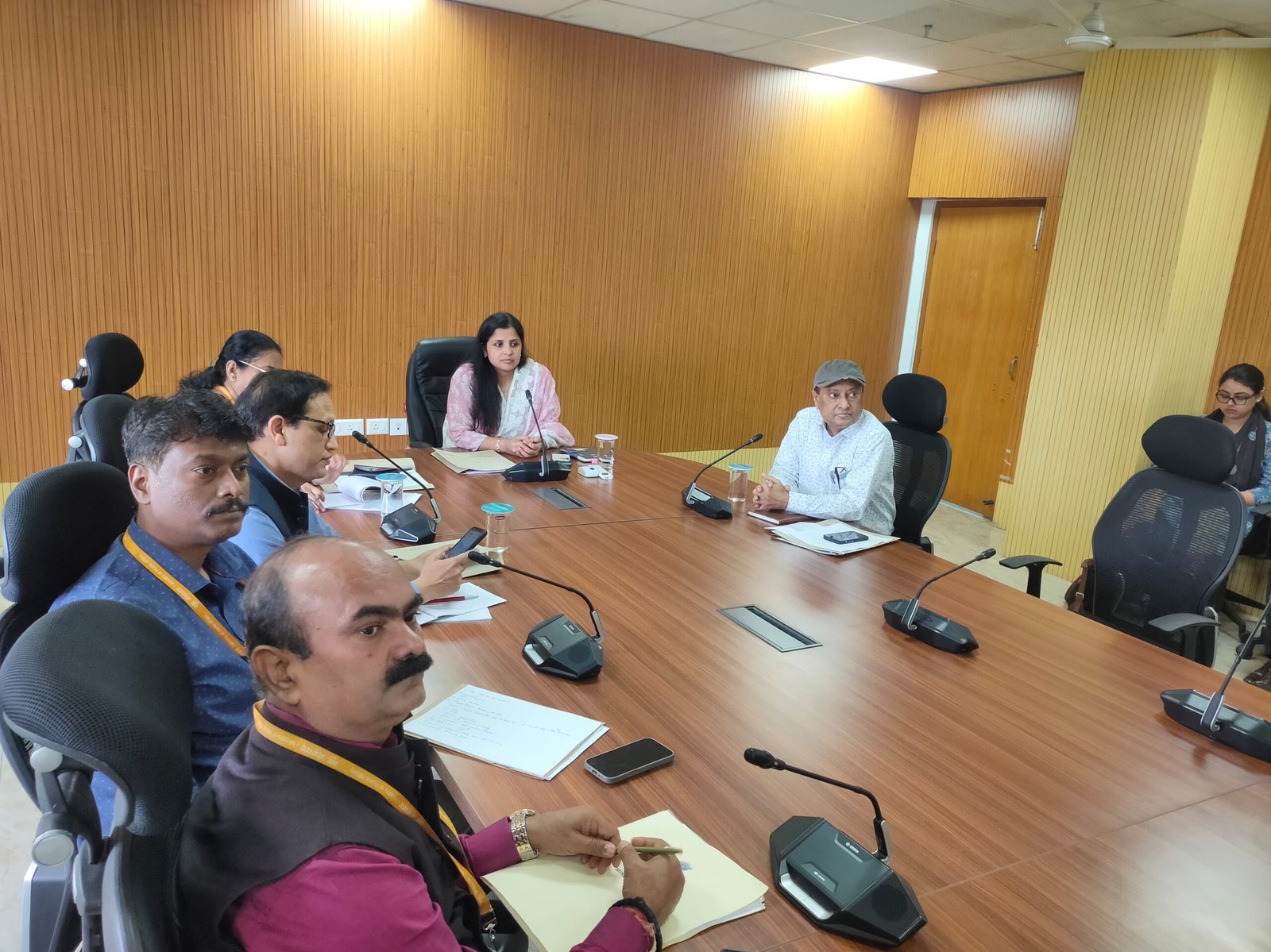 चार सदस्यीय केंद्रीय टीम ने झरिया मास्टर प्लान को लेकर उपायुक्त के साथ की बैठक…