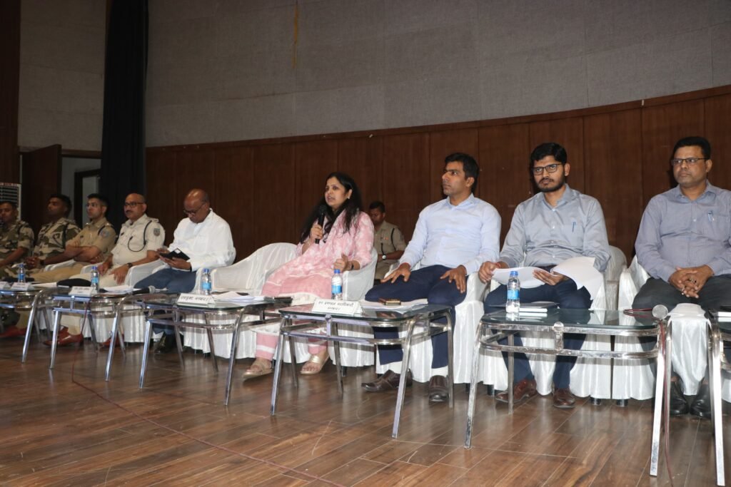 उपायुक्त की अध्यक्षता में जिला स्तरीय खनन टास्क फोर्स की बैठक सम्पन्न..कोयले के अवैध खनन, परिवहन, भंडारण की रोकथाम के लिए दिए कई दिशा निर्देश…