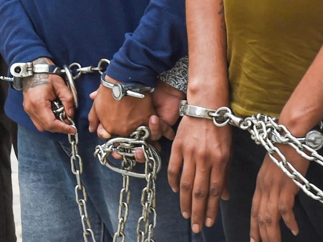 जम्मू-कश्मीर पुलिस ने अवैध पाकिस्तानी नागरिकों को हिरासत में लिया…