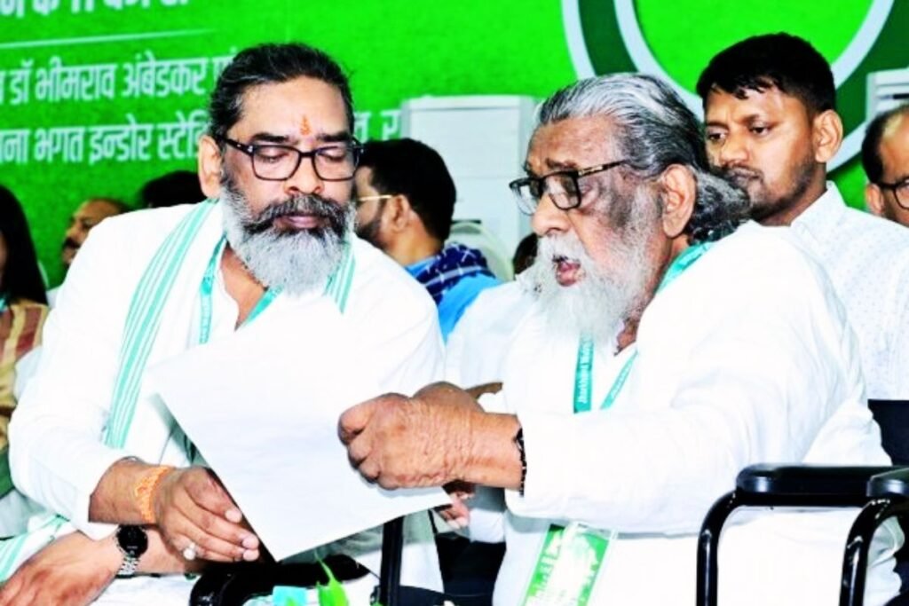 संविधान संशोधन पर मुहर आज, 38 साल बाद बदलेगा झामुमो अध्यक्ष, शिबू सोरेन की जगह लेंगे हेमंत…