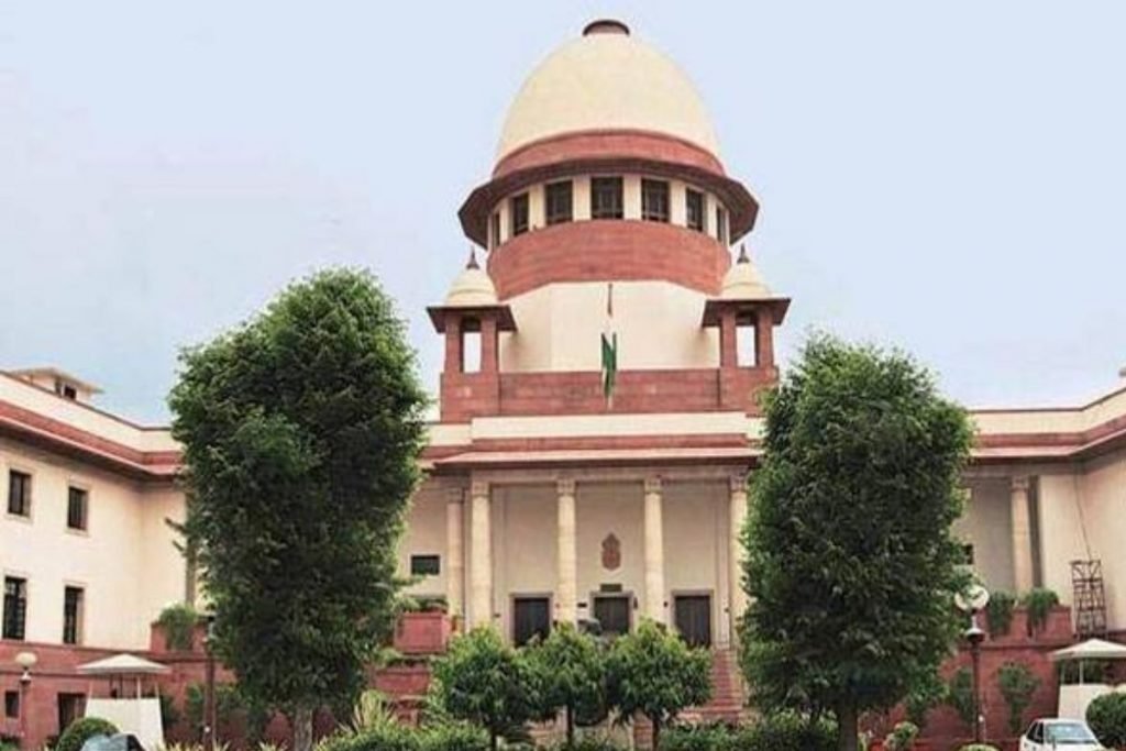 Bulldozer Action: यूपी सरकार के बुलडोजर एक्शन पर भड़का सुप्रीम कोर्ट, 10-10 लाख रुपये हर्जाना देने का आदेश….