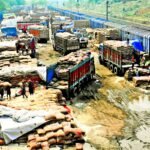 Dhanbad News:चावल की 500 बोरी भीगने के मामले में एफसीआइ कर्मियों व ट्रांसपोर्टर को शो-कॉज…