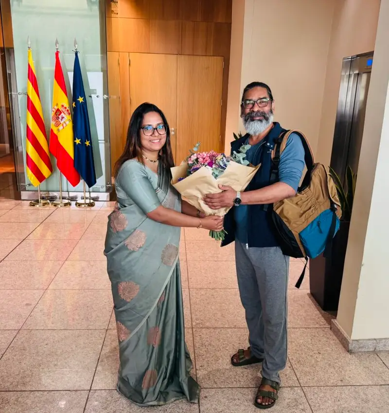 झारखंड के मुख्यमंत्री हेमंत सोरेन पहुंचे बार्सिलोना, भारत-स्पेन सहयोग को लेकर हुए अहम समझौते और मुलाकातें…