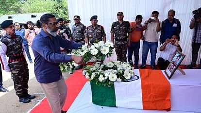 ‘व्यर्थ नहीं जाएगी शहादत’, शहीद को गवर्नर-सीएम ने दी श्रद्धांजलि…