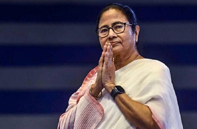 अगले सप्ताह हिंसा प्रभावित मुर्शिदाबाद का दौरा कर सकती हैं ममता बनर्जी…