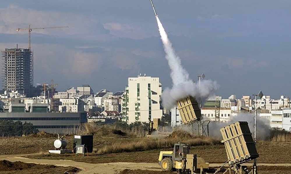 भारत-PAK सीमा पर किसी भी अनहोनी से निपटने के लिए सभी एयर डिफेंस यूनिट्स एक्टिव- रक्षा अधिकारी…