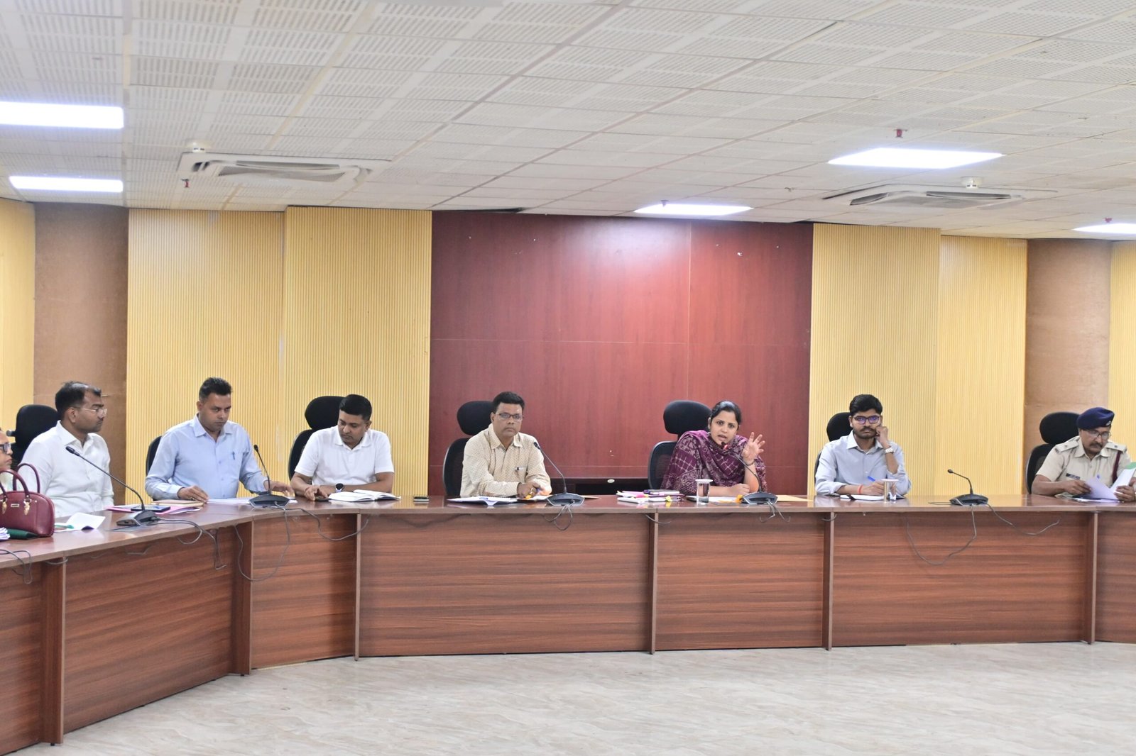 उपायुक्त ने की भूमि याचना से संबंधित विभिन्न एजेंसियों के साथ कॉर्डिंनेशन की बैठक…