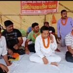 निरसा स्थित DAV स्कूल में विगत 8 अप्रैल से अभिभावकों का चल रहा धरना प्रदर्शन… आंदोलन अभी भी जारी…