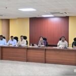 म्यूटेशन के लिए नहीं करें आम लोगों को परेशान:उपायुक्त…