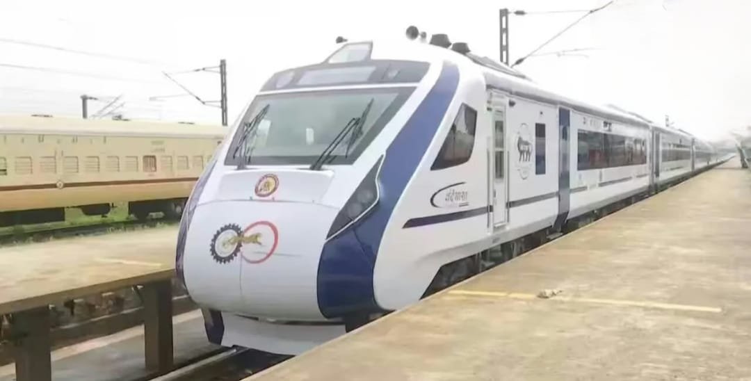 धनबाद को नहीं मिलने वाला है कोई वंदे भारत ट्रेन, छोटा सा बदलाव कर पटना और धनबाद के बीच लिंक बनाने की जारी है कोशिश…