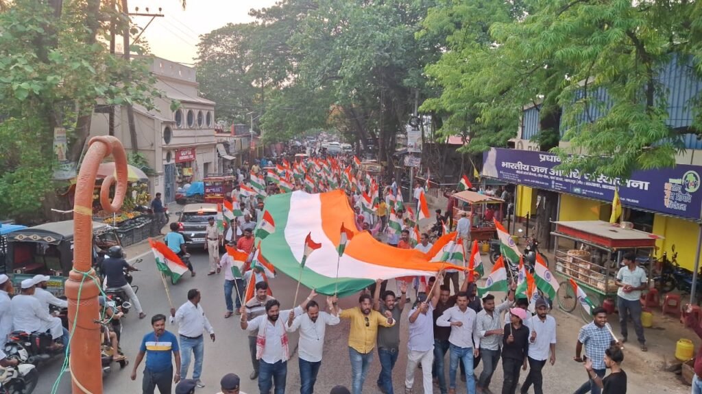 हर घर तिरंगा, हर दिल भारत”: ऑपरेशन सिंदूर की सफलता पर जामताड़ा में भव्य तिरंगा यात्रा….