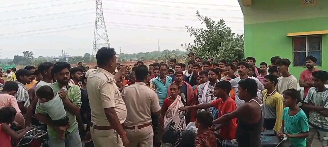 गोविंदपुर थाना क्षेत्र के महुबनी गांव में दांपत्य जीवन के अनबन महिला में फांसी लगाकर की आत्महत्या…