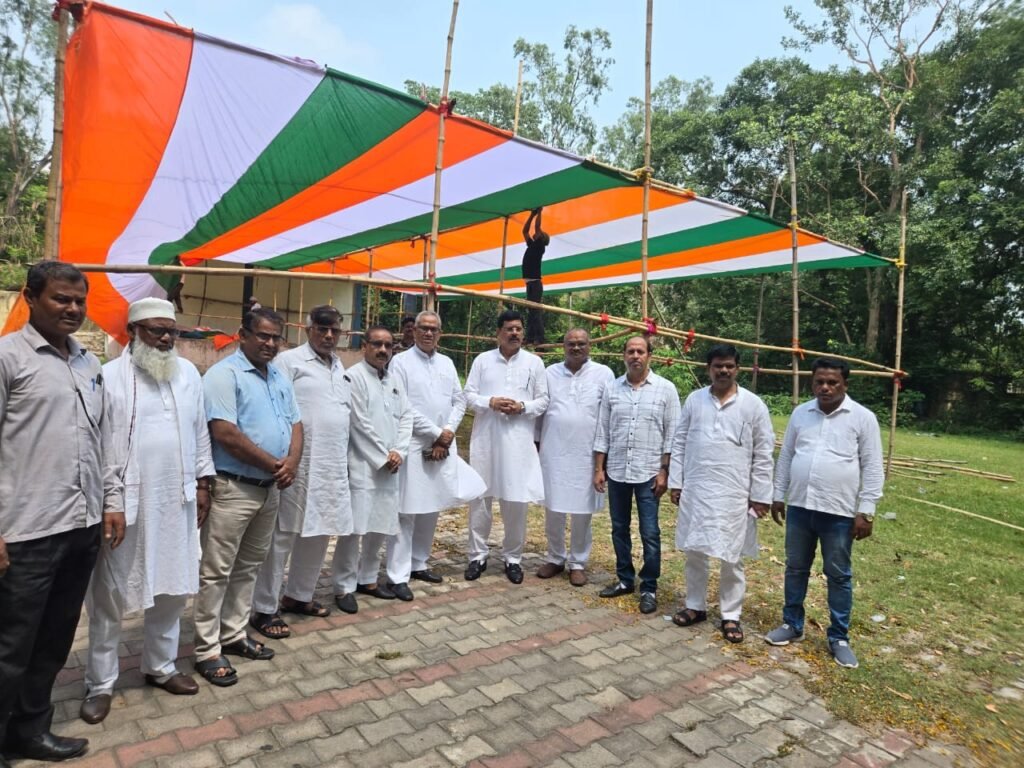 जिला परिषद निरीक्षण भवन में होगा कांग्रेस का संविधान बचाओ रैली…कांग्रेस नेताओं ने तैयारियों का लिया जायजा….