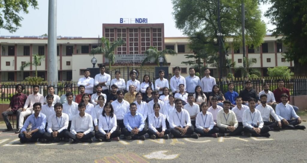 रोटरैक्ट क्लब, बीआईटी सिंदरी द्वारा सभी बैचों के साथ भावनात्मक फोटोग्राफ़ी सत्र आयोजित…