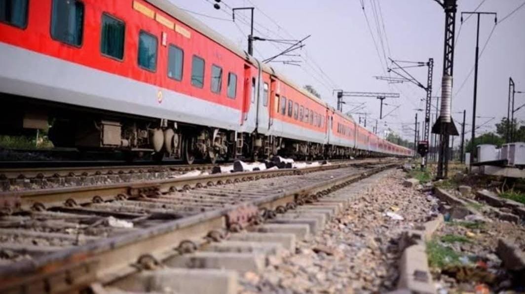 झारखंड की 16 ट्रेनें कई दिनों के लिए रद्द, रेलवे ने बताई वजह…