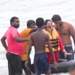 पूरी मे समुन्द्र के लहरों के बिच पलटा पूर्व क्रिकेटर सौरभ गाँगुली के भाई स्नेहाशीष गांगुली और उनकी पत्नी का वोट बाल -बाल बची जान….