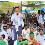 आदिवासी/सरना धर्म कोड लागू करने को लेकर झामुमो का धरना…