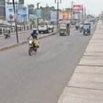 बैंकमोड़ ओवर ब्रिज पर रांग साइड से जाने से मना करने पर पुलिस वालों से मारपीट…