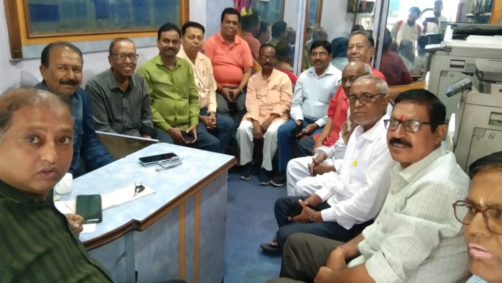 एके राय का मूर्ति अनावरण 15 जून को…