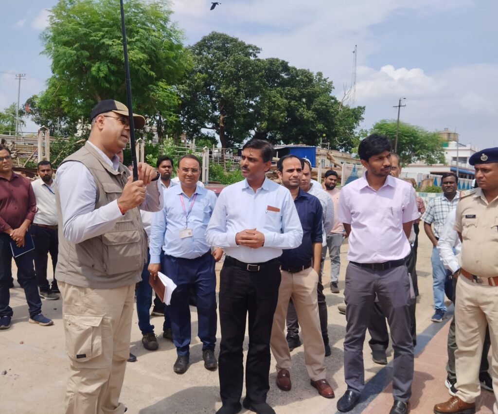 मंडल रेल प्रबंधक द्वारा धनबाद- टोरी- धनबाद रेलखंड का विंडो निरीक्षण के साथ-साथ यात्रियों की सुविधा एवं सुरक्षा से संबंधित विभिन्न पहलुओं का भी निरीक्षण किया गया…