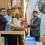 धनबाद जिला मारवाड़ी सम्मेलन ने उपायुक्त को सौंपा दो सूत्री ज्ञापन…