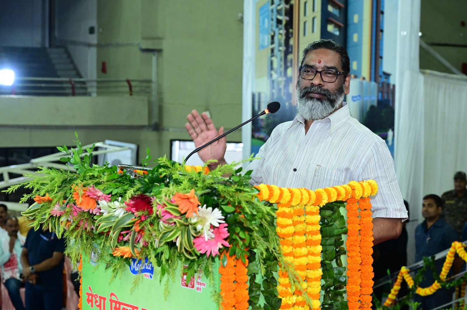 मुख्यमंत्री हेमन्त सोरेन ने मेधा डेयरी प्लांट परिसर, होटवार, रांची में राज्य के पहले मिल्क पाउडर प्लांट की रखी आधारशिला…