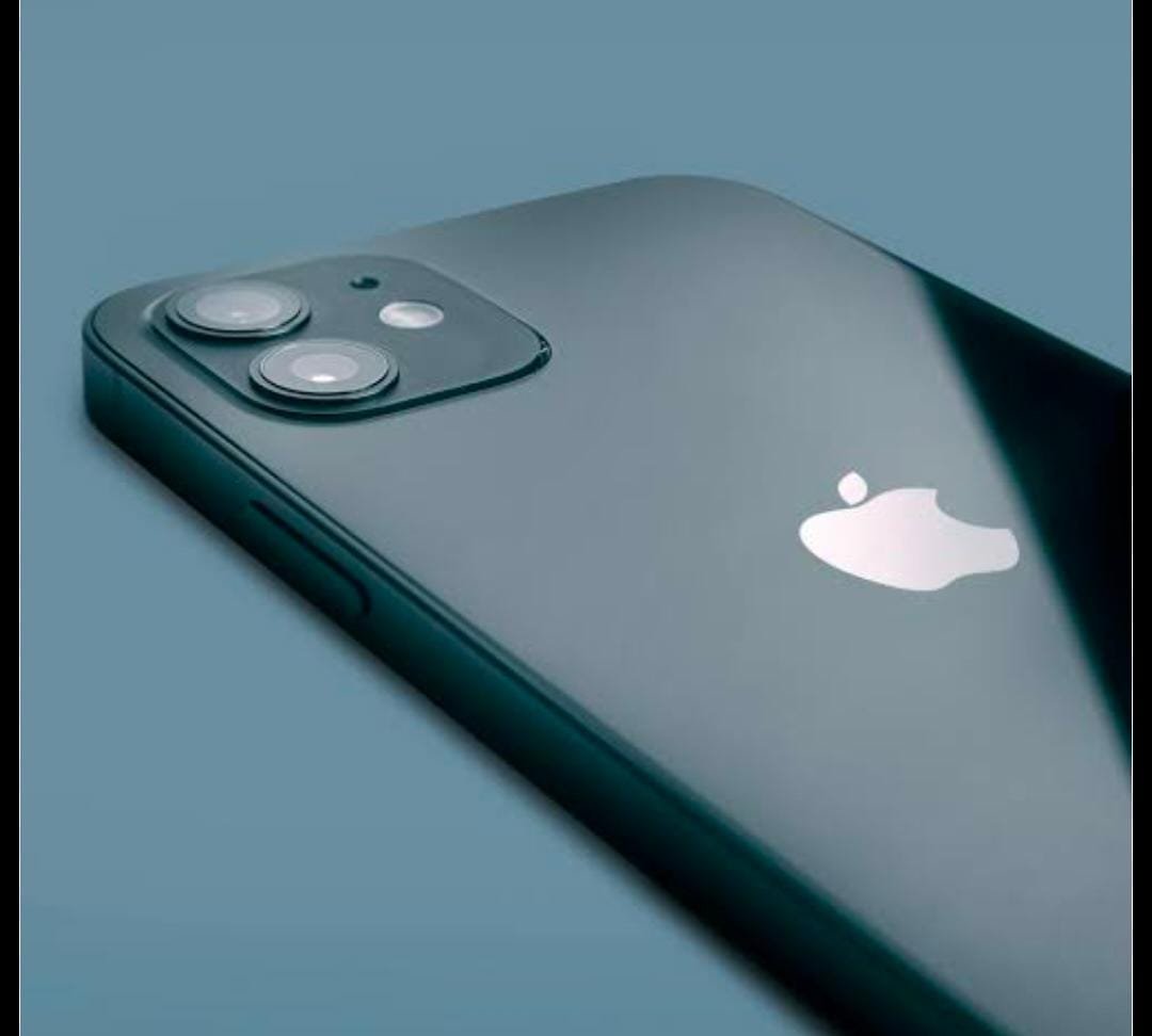 अब आपके आईफोन और मैकबुक की देखभाल करेगी टाटा, एपल के साथ हो गई बड़ी डील…