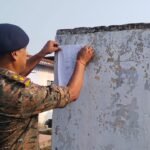 तिसरा पुलिस ने इश्तहार चस्पाया…