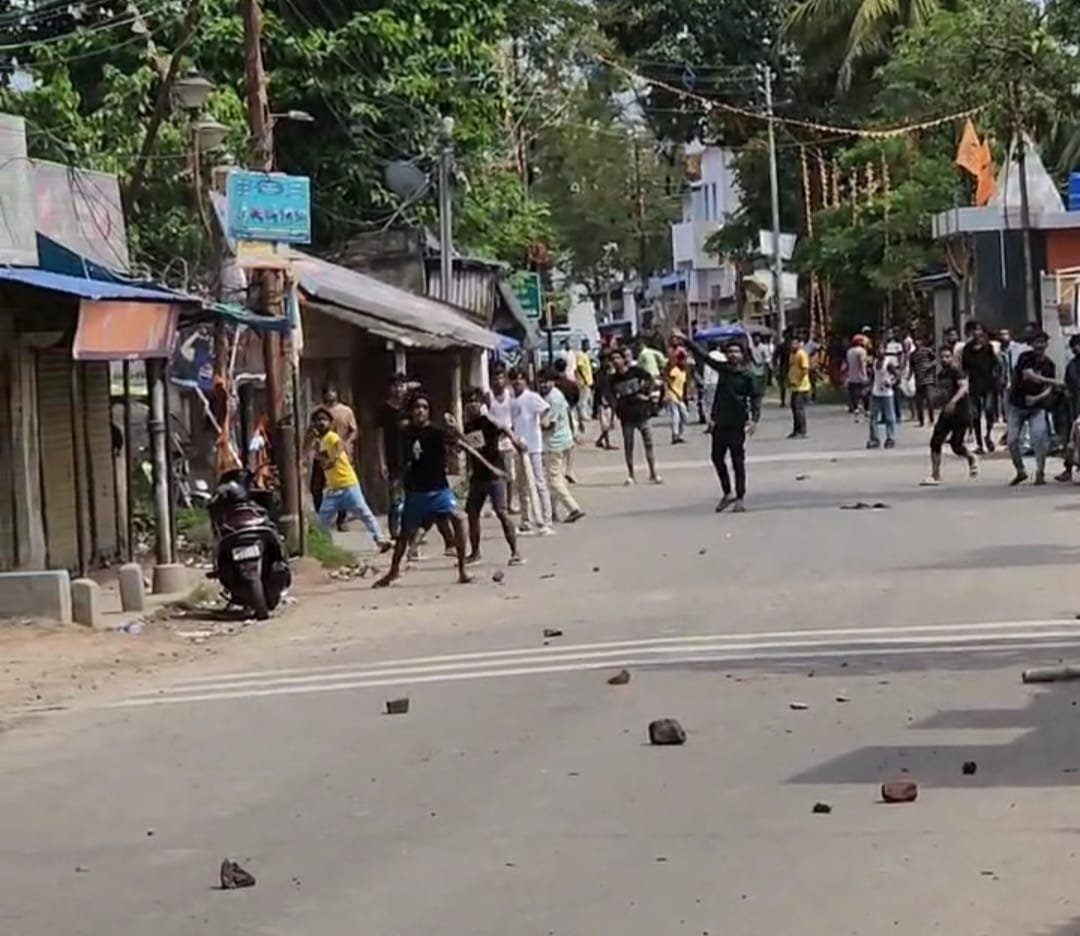 पश्चिम बंगाल सरकार की निजो गृह निजो भूमि योजना के तहत बेघरों को मिला घर…