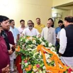 मजदूरों की सशक्त आवाज ,पूर्व मंत्री ददई दुबे को CM हेमंत सोरेन ने दी श्रद्धांजलि…ददई “बाबा” का आज हुआ अंतिम संस्कार…