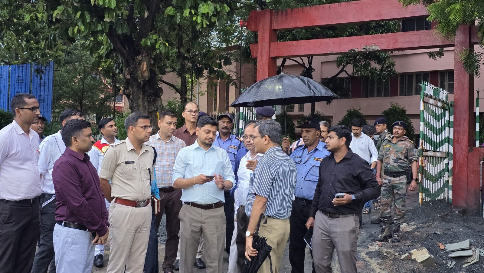 उपायुक्त ने किया आईआईटी आईएसएम में कार्यक्रम स्थल सहित अन्य तैयारियों का निरीक्षण…