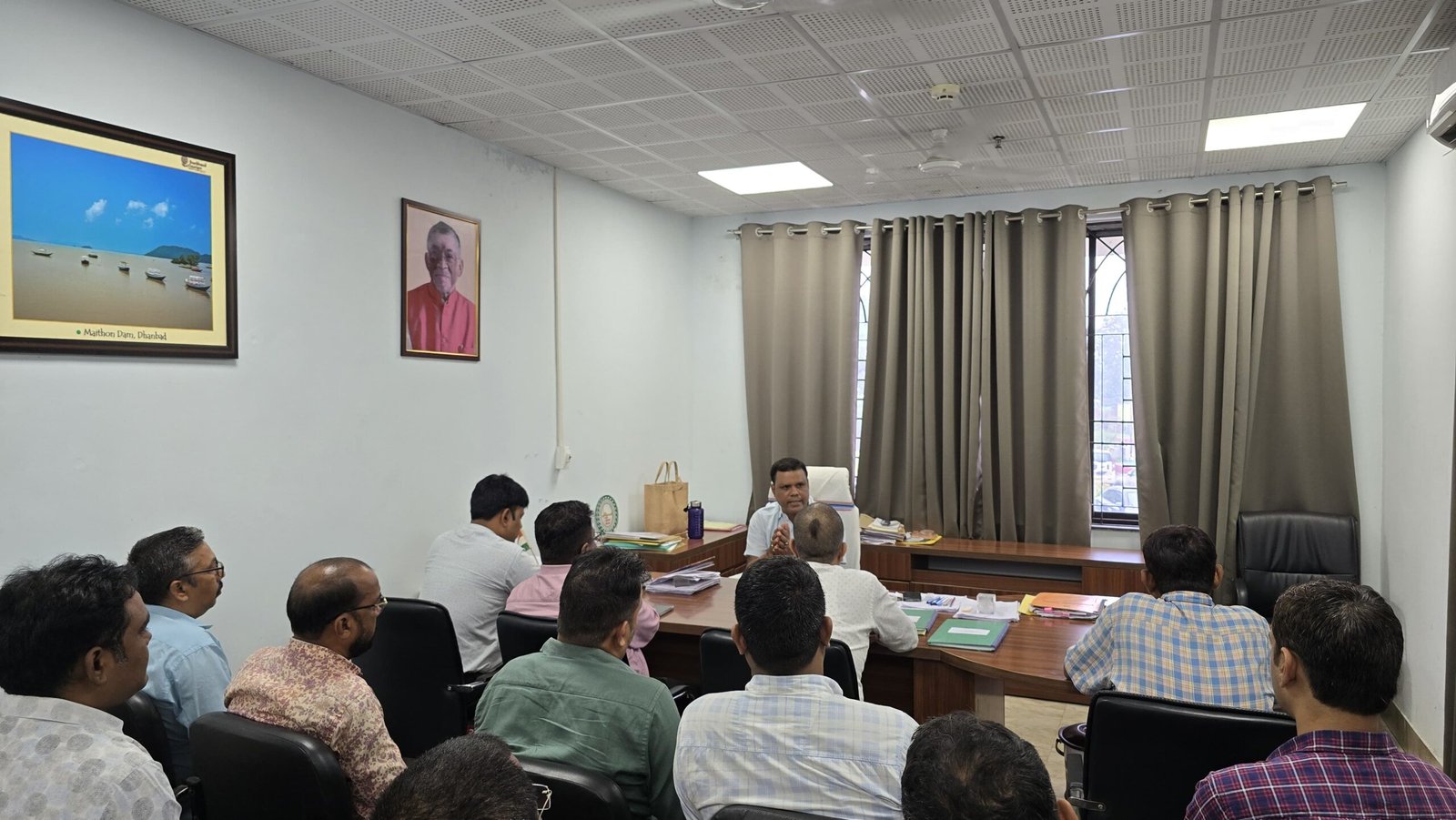 राष्ट्रपति के आगमन को लेकर पास कोषांग की बैठक संपन्न…