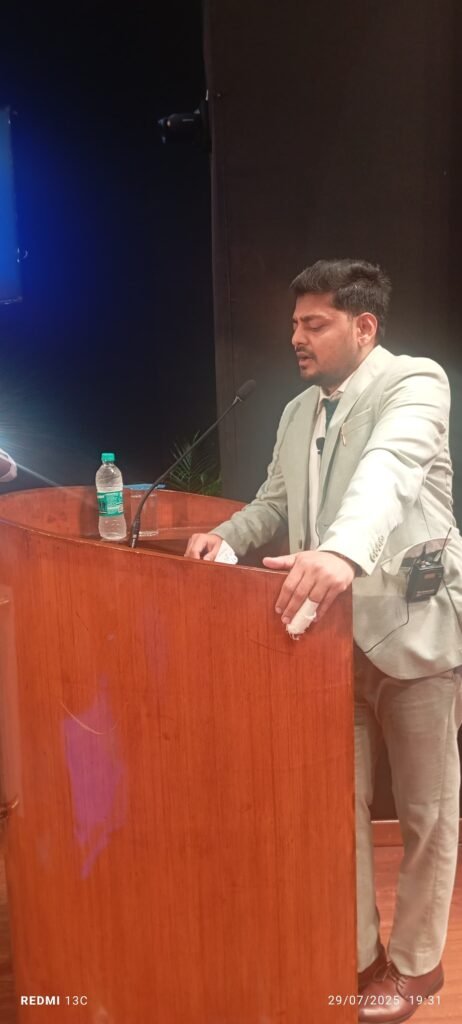 आईआईटी (आईएसएम) धनबाद के ओरिएंटेशन प्रोग्राम में धनबाद के उपायुक्त आदित्य रंजन ने किया संबोधन…