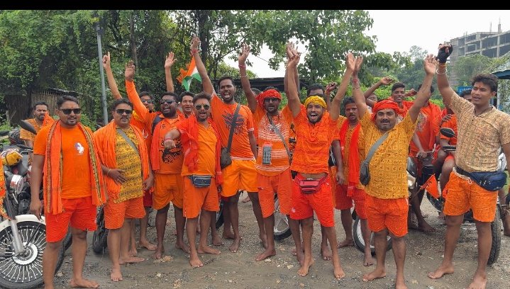 40 शिव भक्तों की टोली मोटरसाइकिल द्वारा सुल्तानगंज के लिए हुए रवाना…