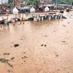 पटना में गंगा लाल निशान के पार, दीघा घाट पर जलस्तर बढ़ा…